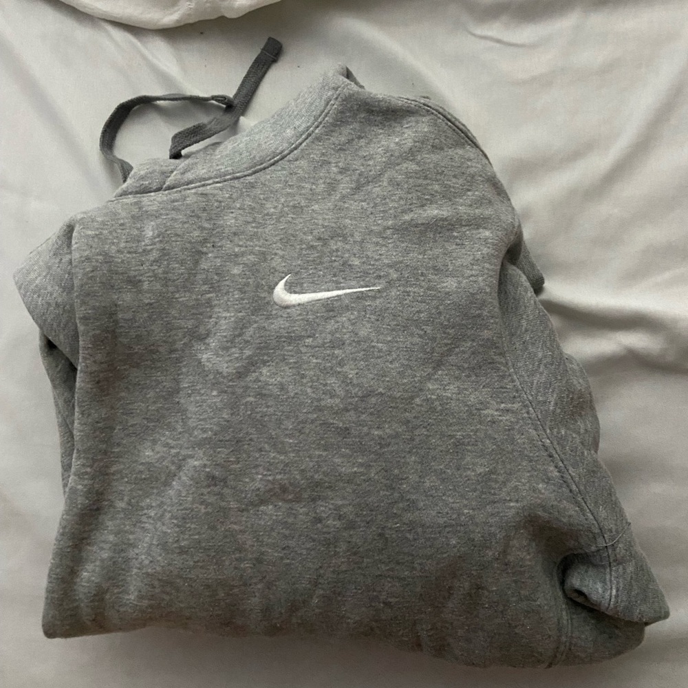 Grey Nike Hoodie (womens)